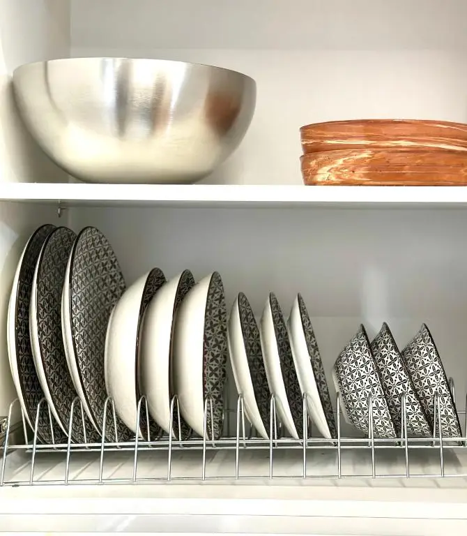 Kitchen View 02 at GVM Superior Suite